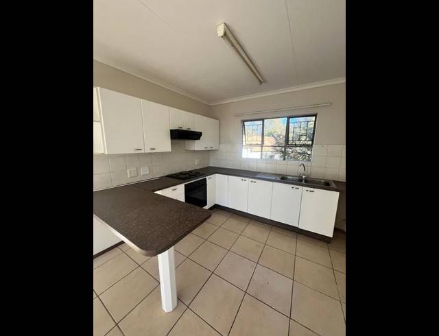 2 BEDROOM PROPERTY TO RENT IN AMAROSA